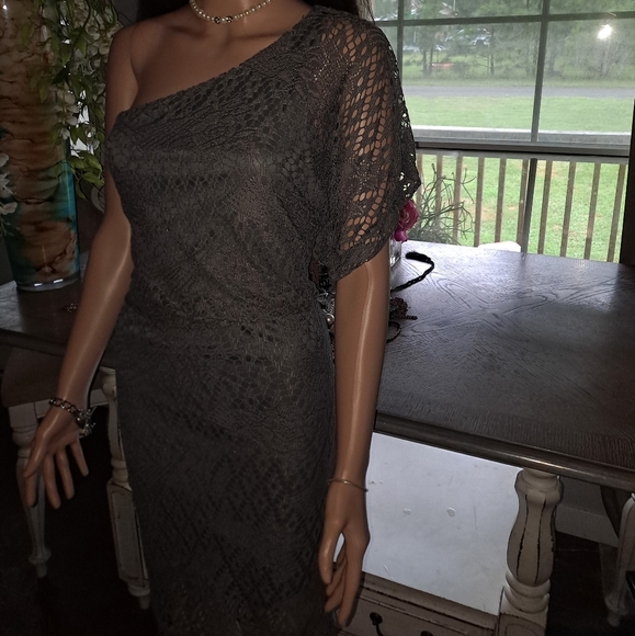 London Times dress, size 4 - Picture 4 of 8